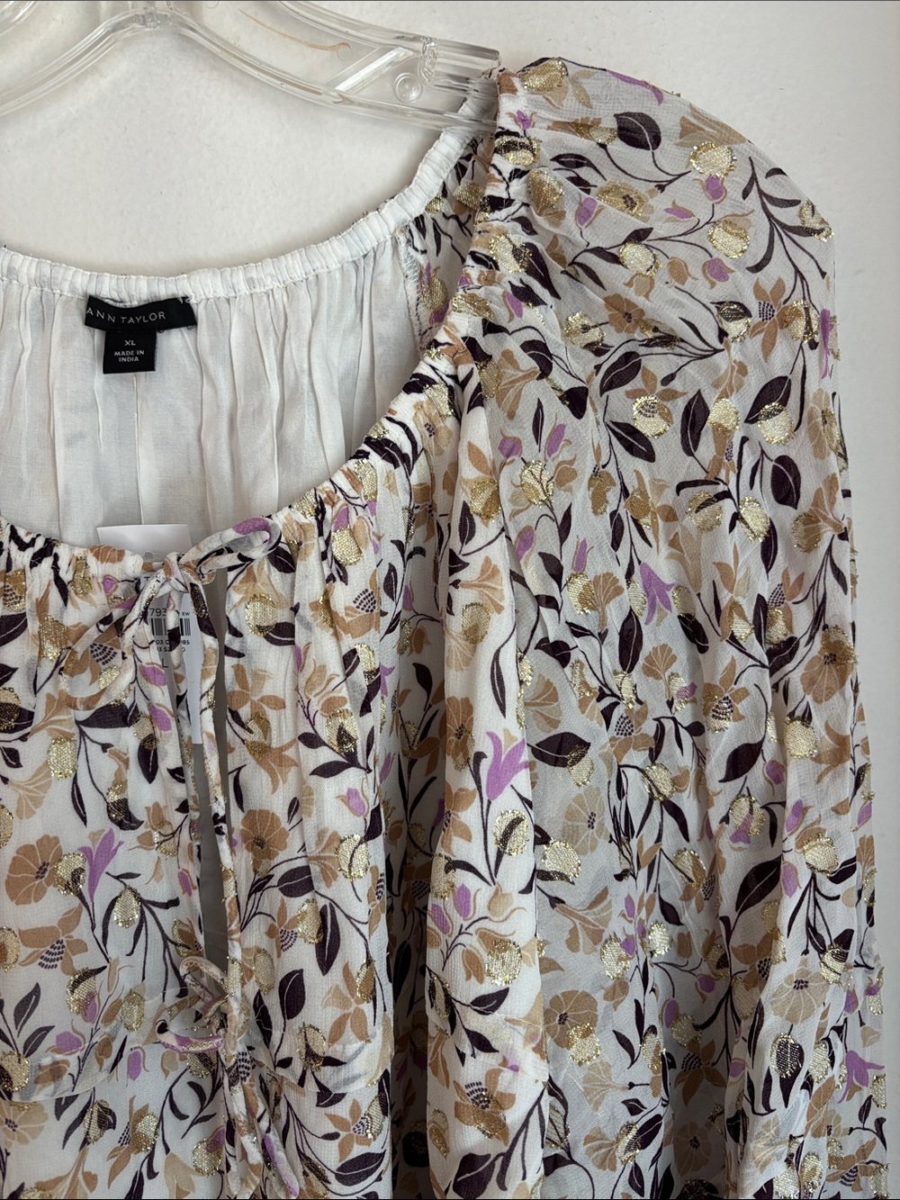 Ann Taylor Cream Floral metallic ruffle Long-Sleeve Peasant smocked blouse XL - Picture 5 of 12